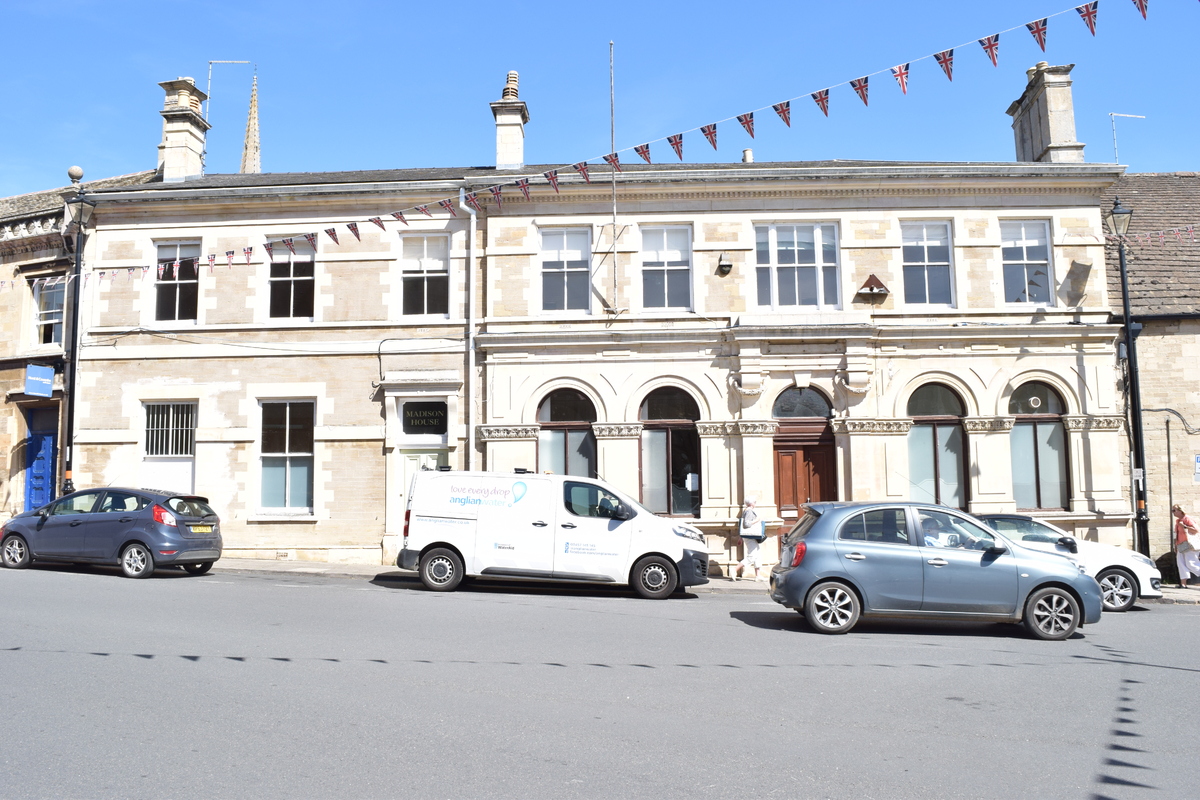 NEW STREET, OUNDLE - UNDER OFFER